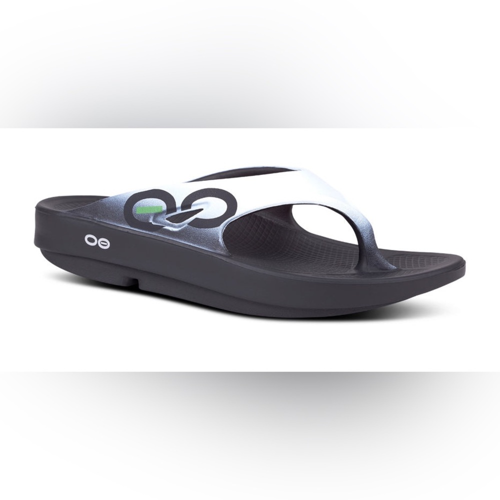 New Without Tag OOFOS Unisex OOriginal Sport Sandals